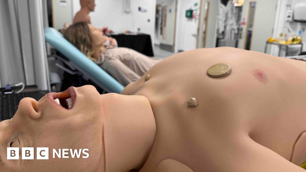bbc.co.uk - Harry Parkhill - Lifelike mannequins to 'transform' doctor training in Lincoln - BBC News