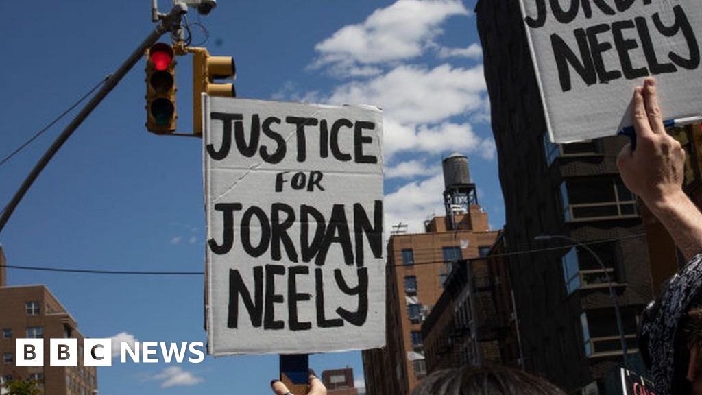 Jordan Neely: Daniel Penny to be charged over New York subway death