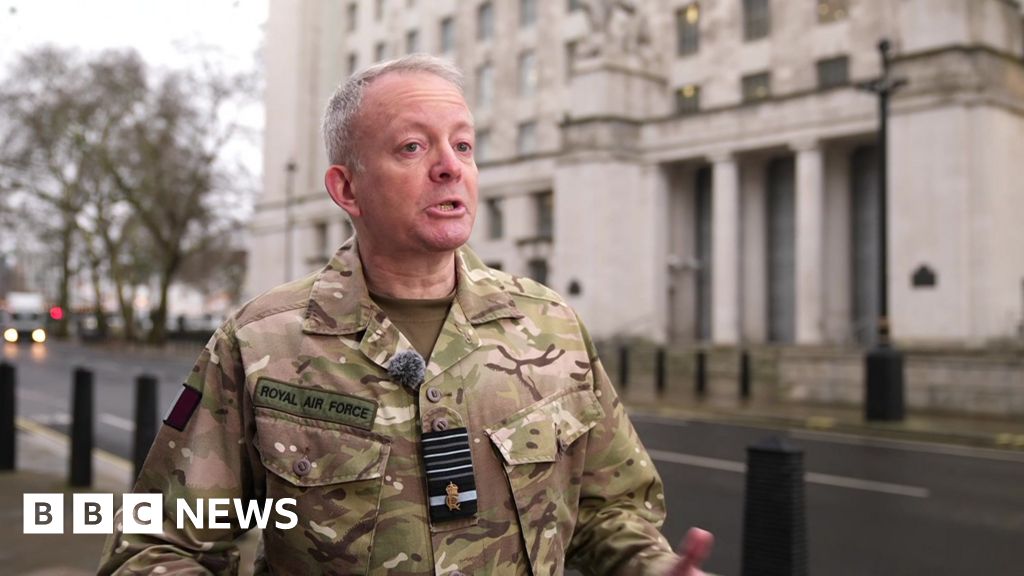 Military chief defends UK response to Middle East conflict thumbnail
