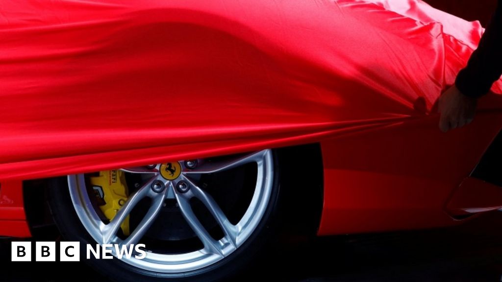 Ferrari to launch 15 new models by 2022