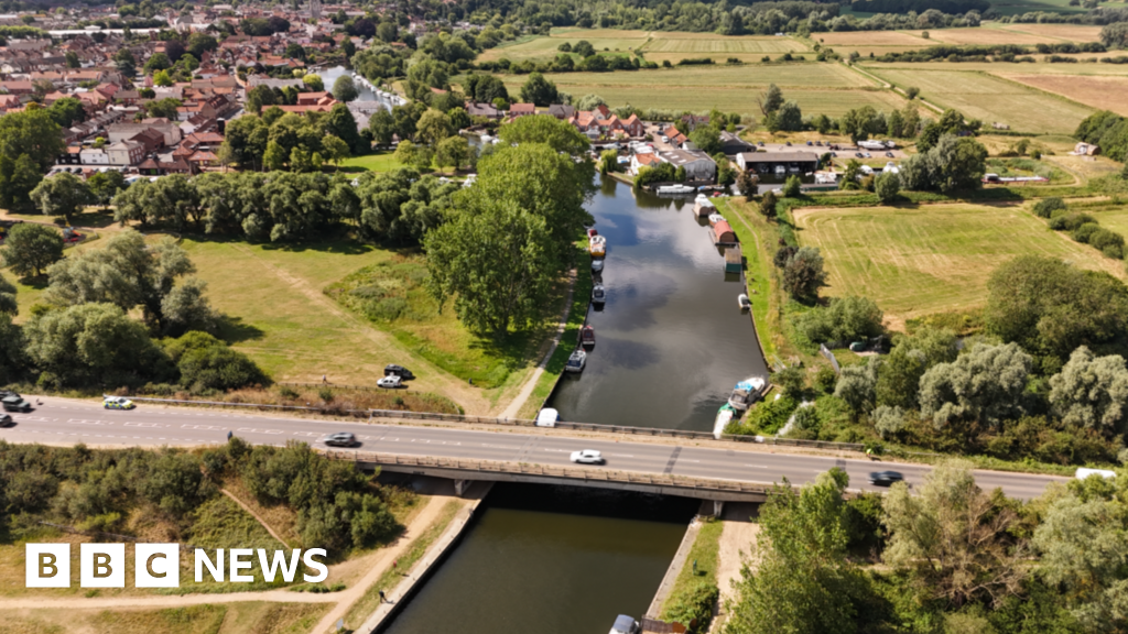 Search teams find body of teenage boy in river