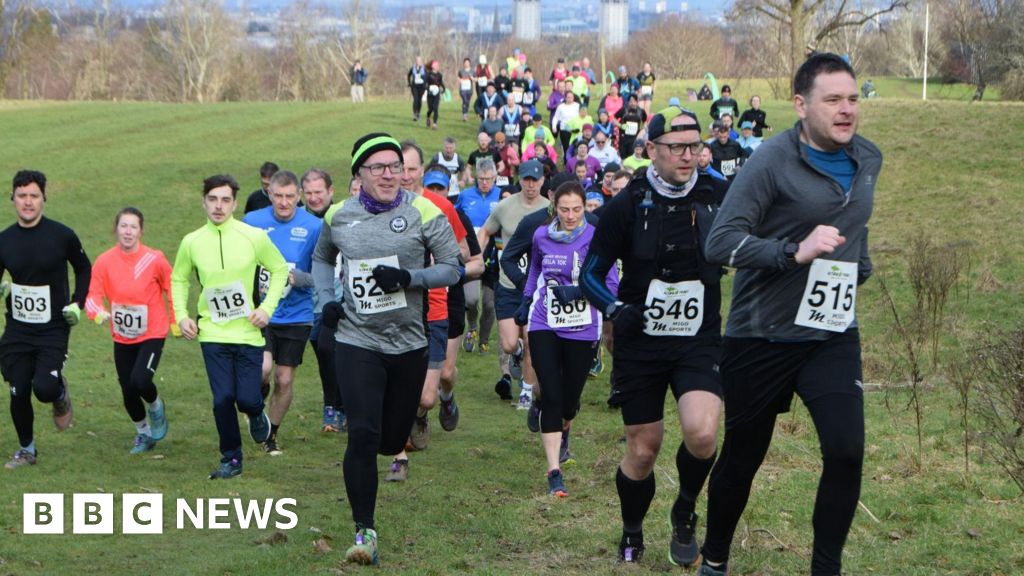 Prankster sends Glasgow runners on lengthy detour