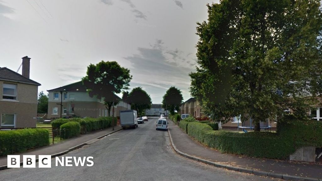 Shots fired at Glasgow house in latenight attack