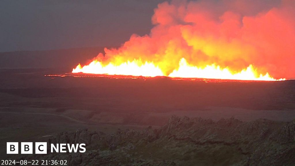 Iceland volcano erupts for 6th time in 8 months