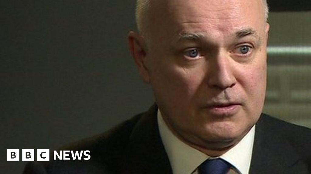 Iain Duncan Smith backs Brexit in BBC interview with Laura Kuenssberg ...