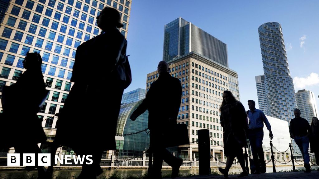 Stats boss quits for health reasons after data controversy