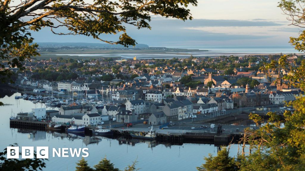 Which Scottish communities are sharing £280m of funding?