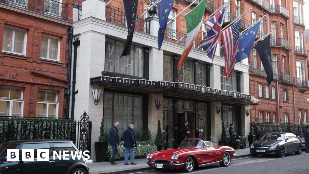 Boy, 13, admits raiding luxury London hotels
