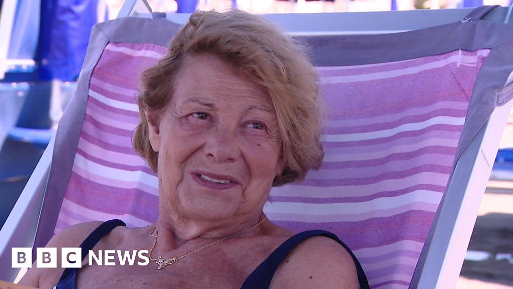 What do Italians think of the government crisis?