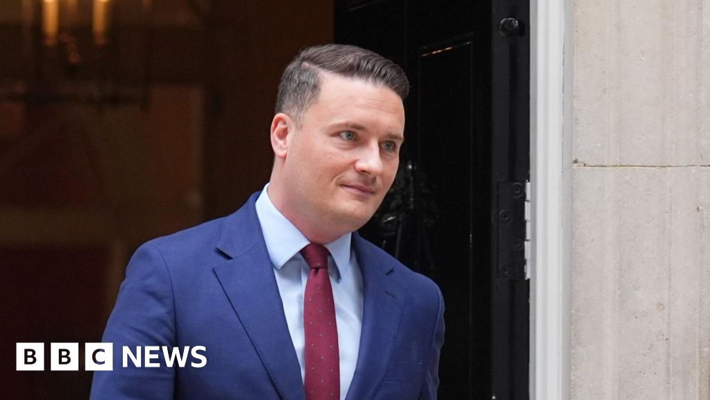 Streeting resigns and criticises government's 'drift'