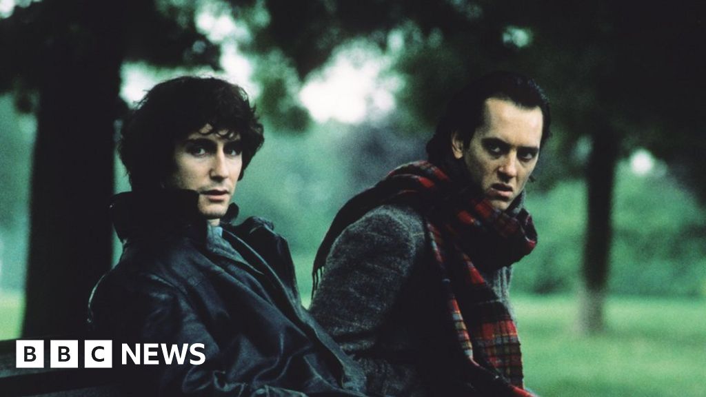 Withnail And I Cult Classic Turns 30 Bbc News