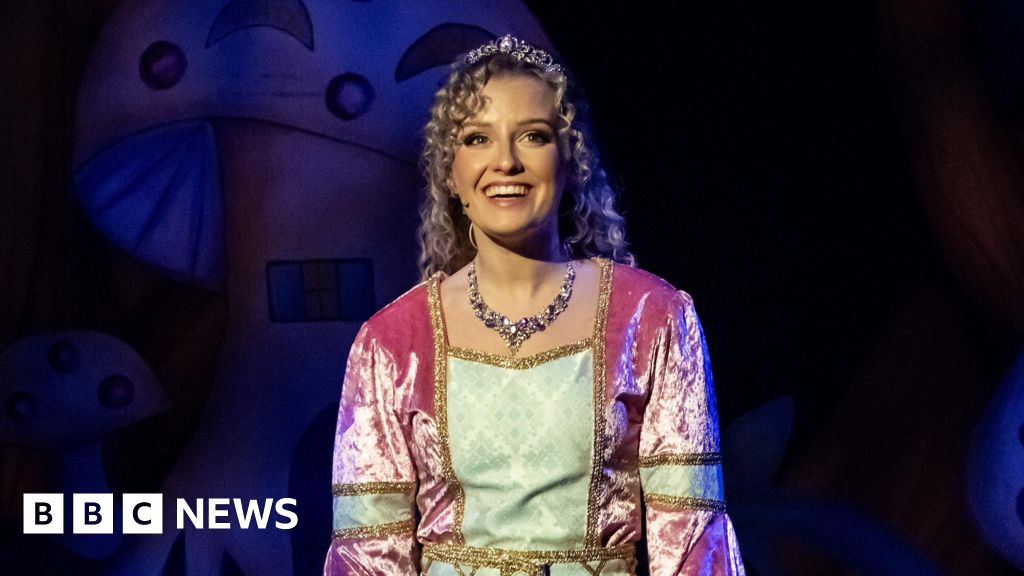 Pantomime: A Must-Have Holiday Tradition in a Changing World