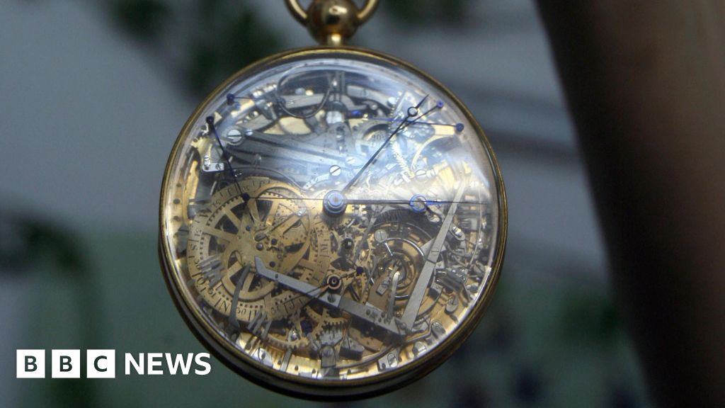 Marie Antoinette's jewelled watch to go on display