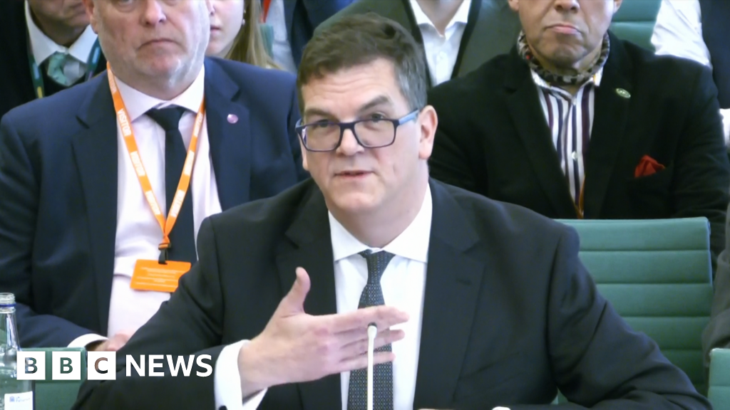 No 10 had 'dismissive attitude' to Mandelson vetting, says sacked Foreign Office chief