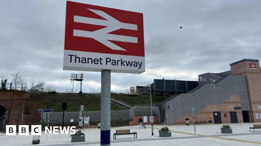 Thanet Parkway: Passenger numbers up 40% at new station - BBC News