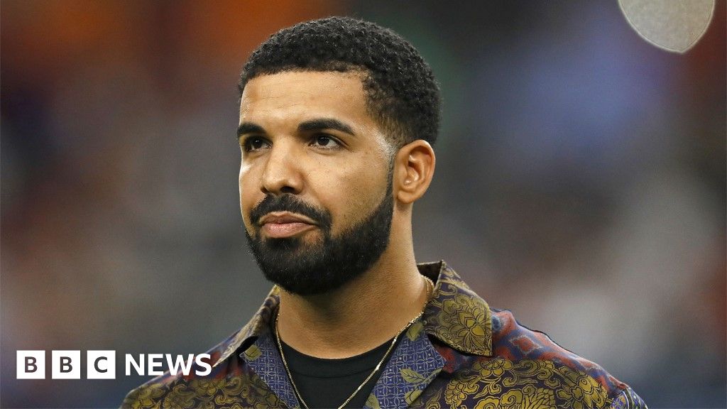 Spotify Users Demand Refunds Over Drake Promotion