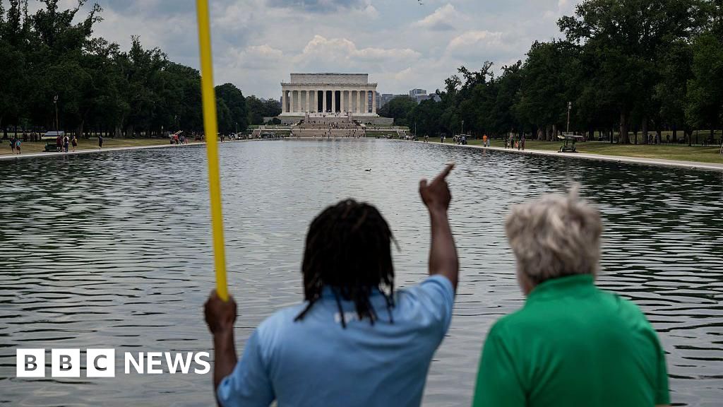 Reflecting Pool to be drained as Trump again blames 'vandals' for recent troubles