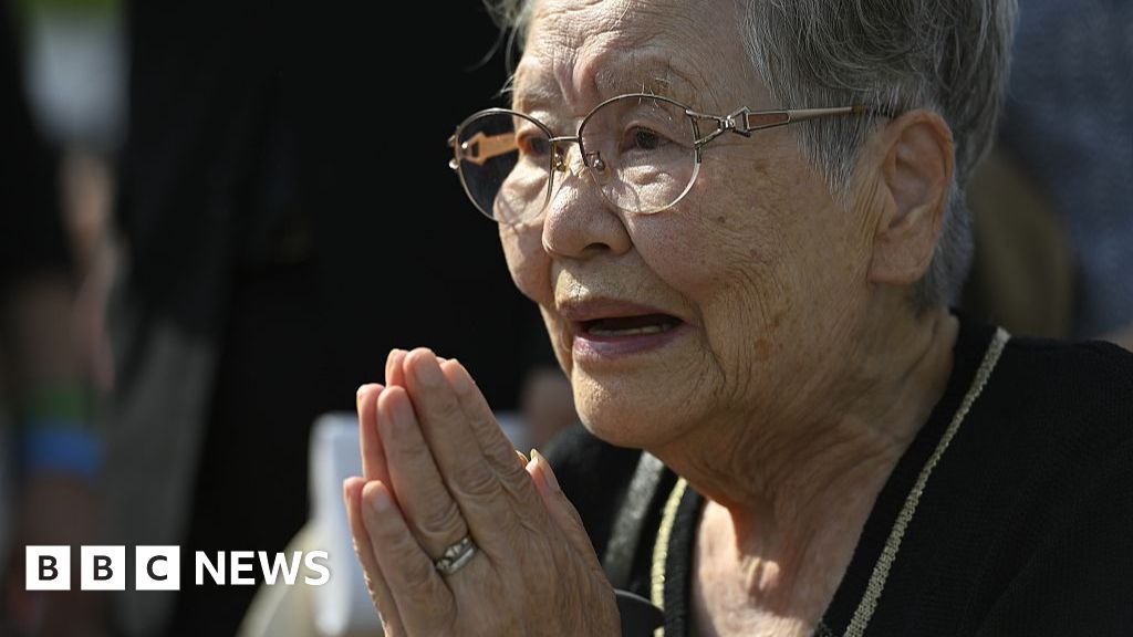 Hiroshima falls silent for prayers 80 years on from atomic bombing