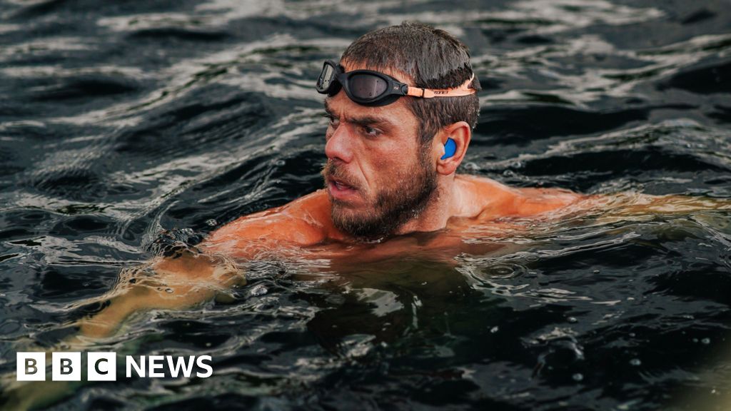 Ultra-Swimmer Ross Edgley Embarks on New Quest to Break World Record and Study Effects of Calorie Intake on Endurance Performance