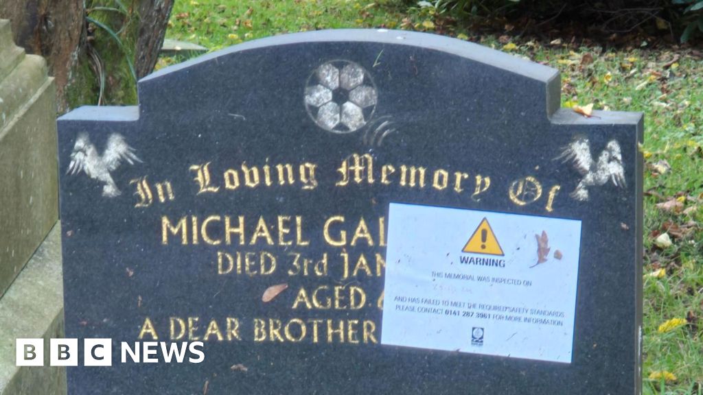 Anger at ‘disrespectful’ warning labels on Glasgow gravestones