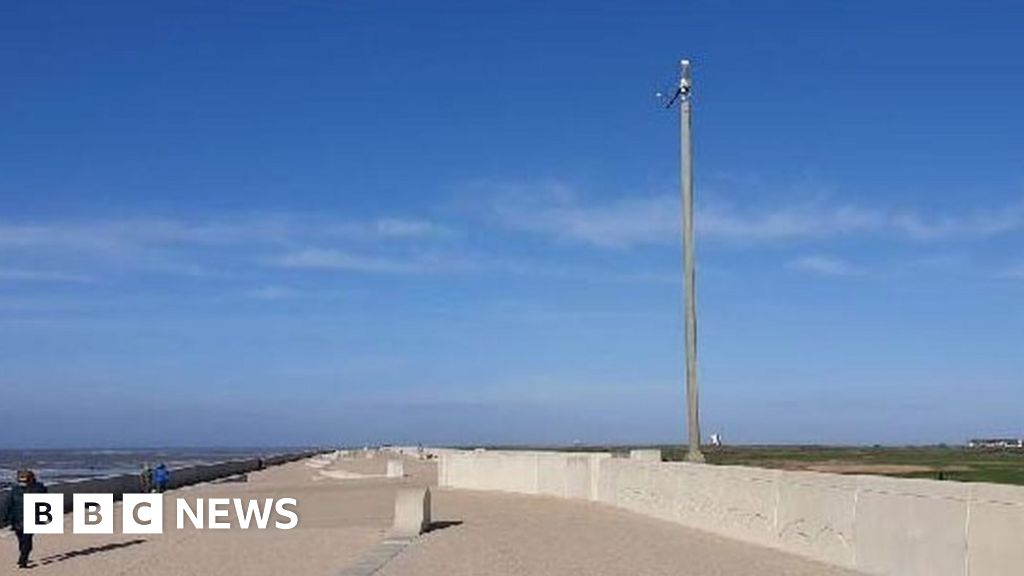 Lincolnshire: Radar masts plan to monitor coastal storms 