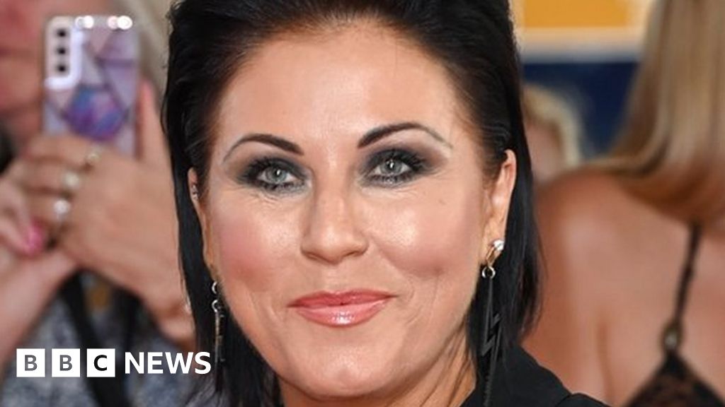 EastEnders star Jessie Wallace expresses regret over arrest - BBC News