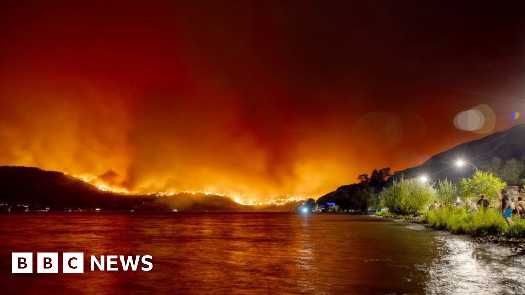 Pożary w Kanadzie: Kolumbia Brytyjska ogłasza stan wyjątkowy, ponieważ nakazuje się ewakuację 15 000 domów