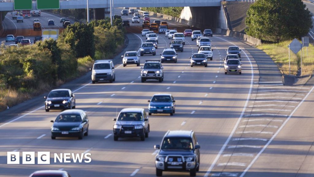 Increase car taxes to help climate, advisers say - BBC News