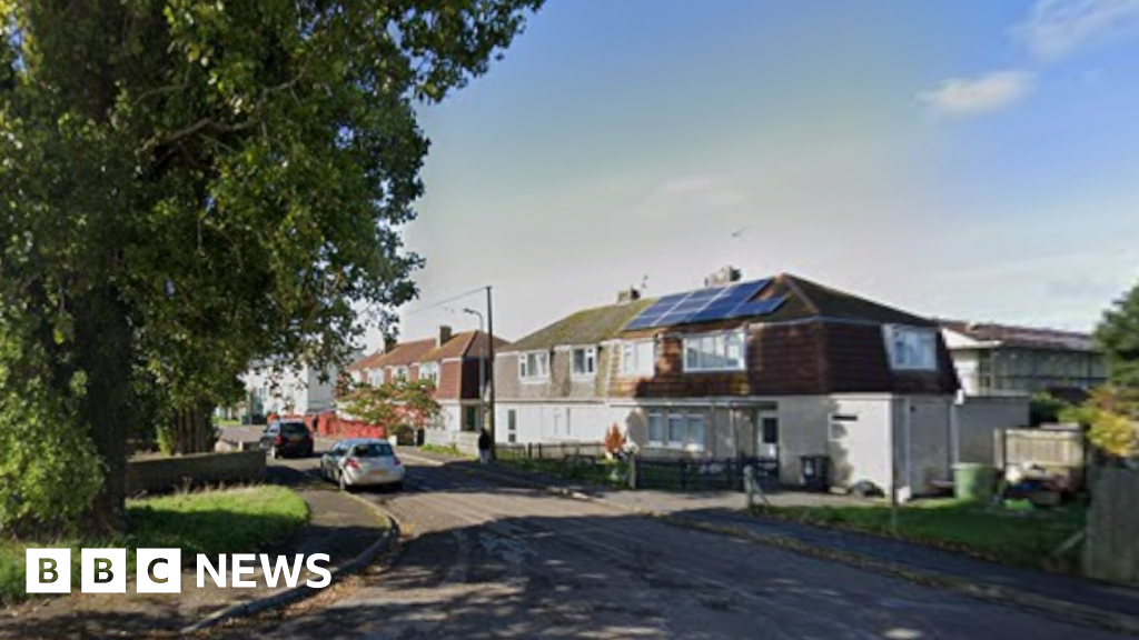 Weston-super-Mare double stabbing leads to attempted murder arrest