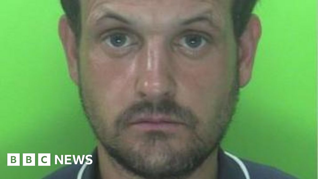 Nottingham Knife Threat Street Robbery Sees Man Jailed Bbc News