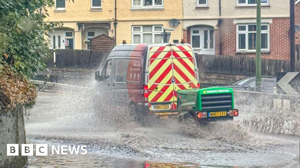 Heavy rain to bring flooding and travel disruption