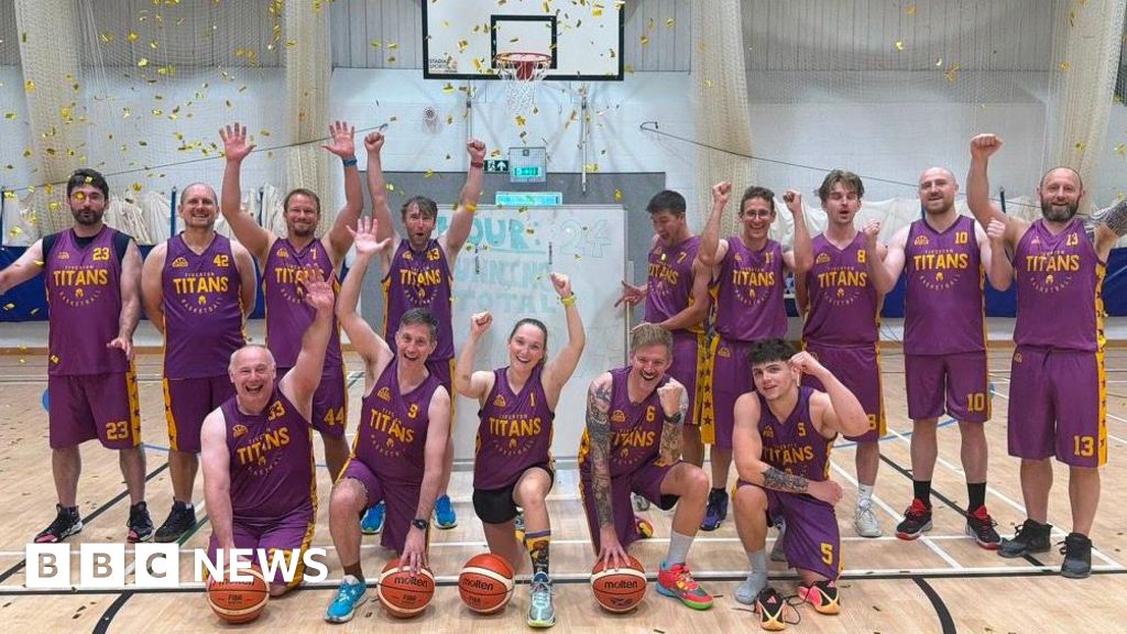 bbc.co.uk - Julia Gregory - Devon club's 24-hour basketball world record attempt