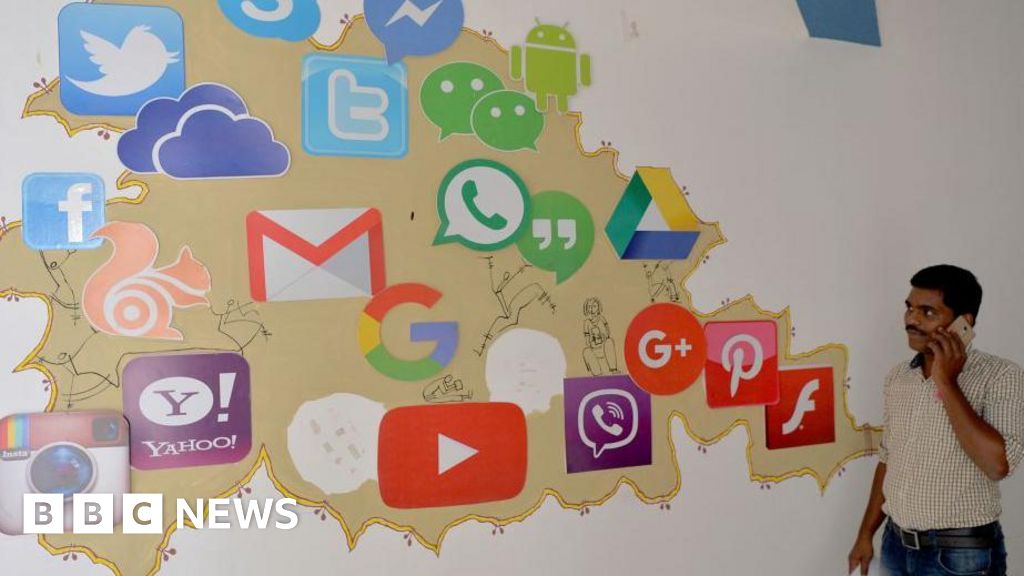 Индия нарежда на фирмите за социални медии да премахват незаконно съдържание в рамките на три часа