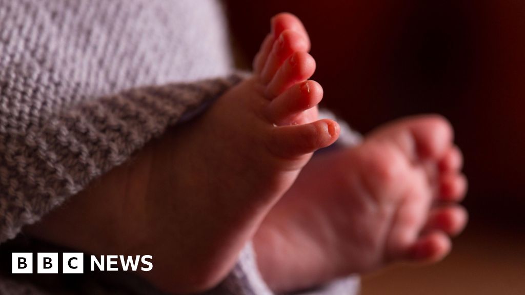 New service to support women concerned about pregnancy care – BBC News