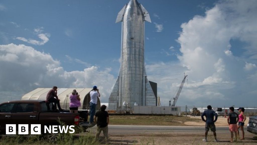 Elon Musk upbeat on Starship test flights