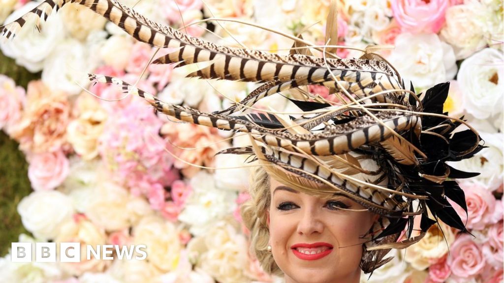 Royal Ascot Ladies' Day 2021: Masks and millinery - BBC News