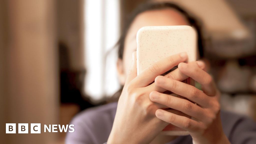 Friend stole my face for deepfake nudes – now I want tougher laws