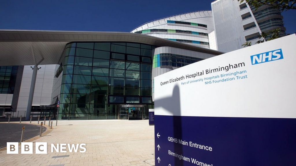 Hôpitaux universitaires de Birmingham : la moitié du personnel se sent victime d’intimidation