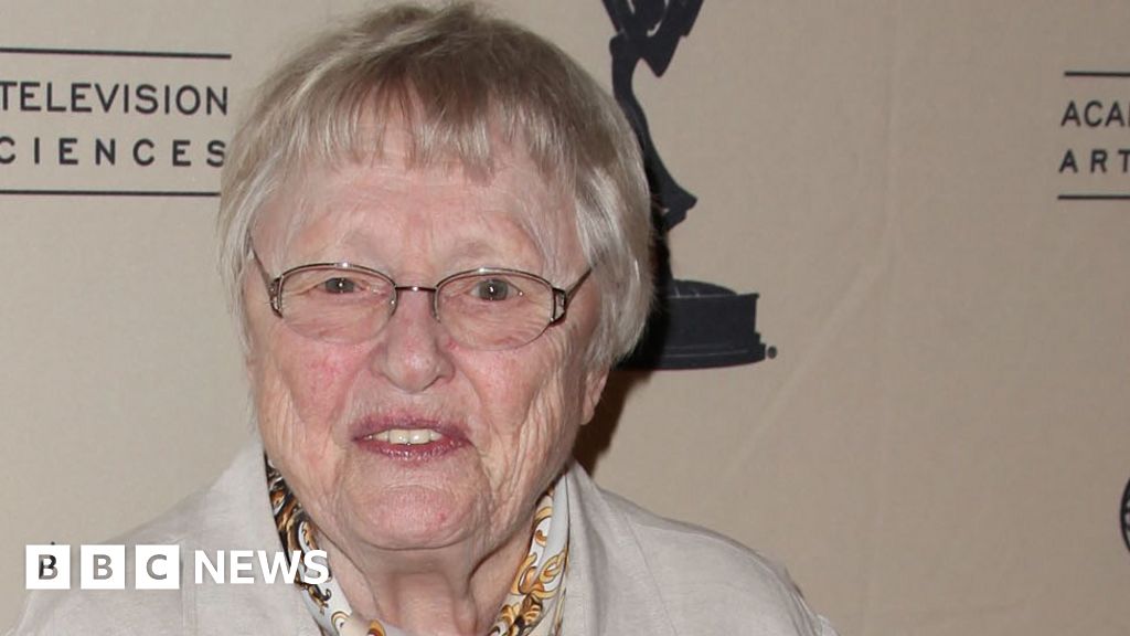 Pat Carroll: Actress who voiced Little Mermaid’s Ursula dies aged 95