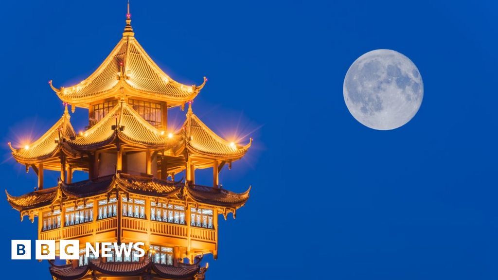 Fake moon: Could China really light up the night sky?