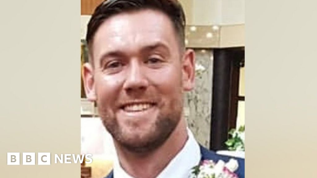 Man who died from Eaglescliffe crash injuries named by police BBC News