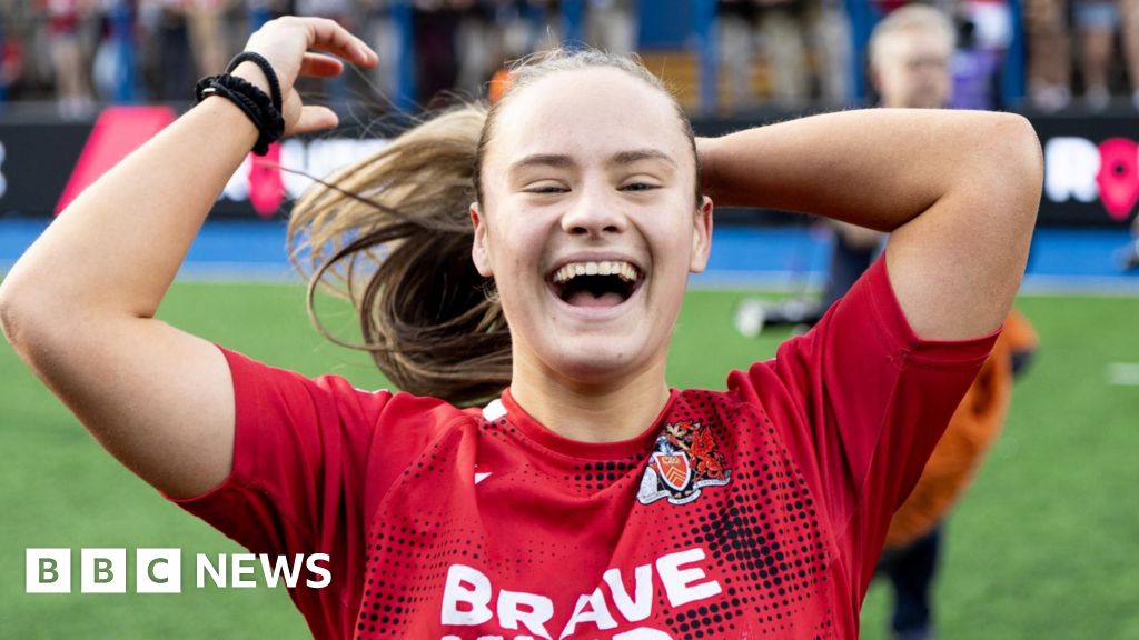 First-of-its-kind women's rugby head injury study 'makes me 