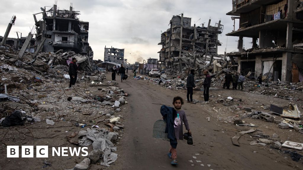 Confusion and mistrust hang over efforts to save Gaza ceasefire
