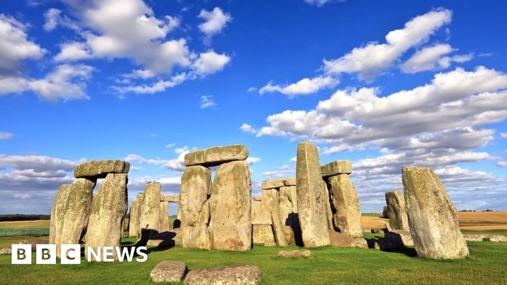 Stonehenge: First residents from west Wales