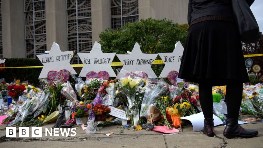 After a Pittsburgh synagogue shooting, can a community heal?