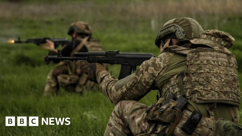 Ukraine war: Military chiefs in Kyiv under pressure over deadly Russian strike