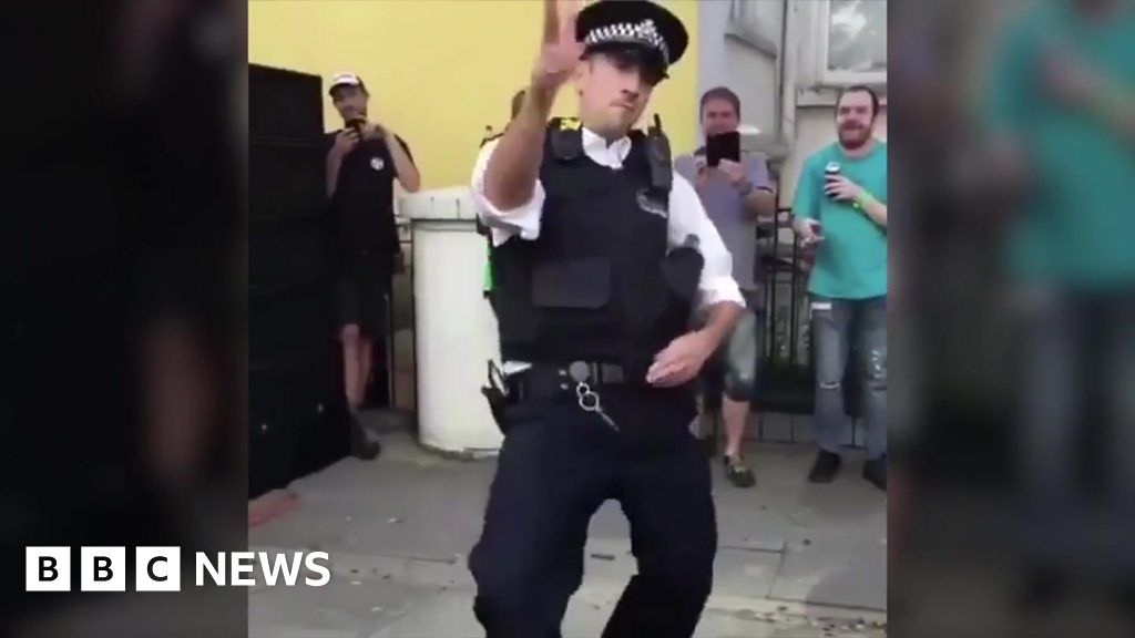 Dancing Police Officer At Notting Hill Carnival Goes Viral Bbc News