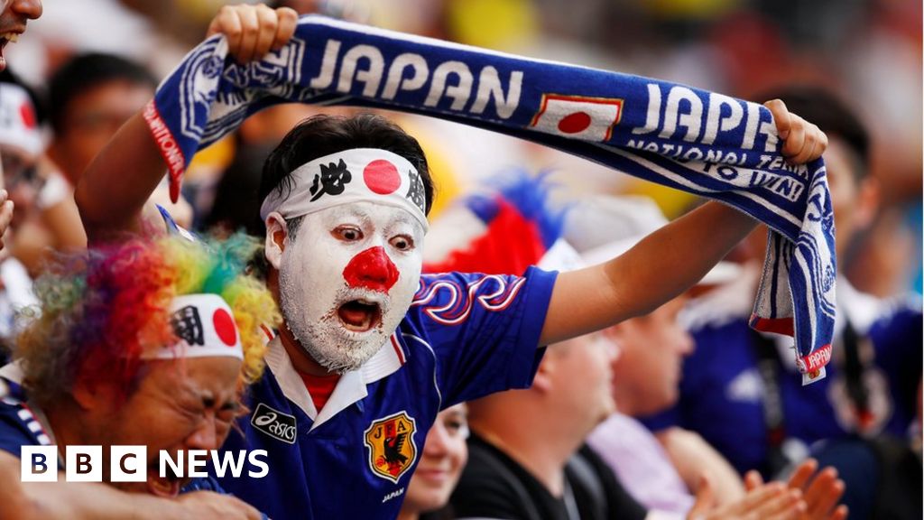 World Cup: Japan fans impress by cleaning up stadium