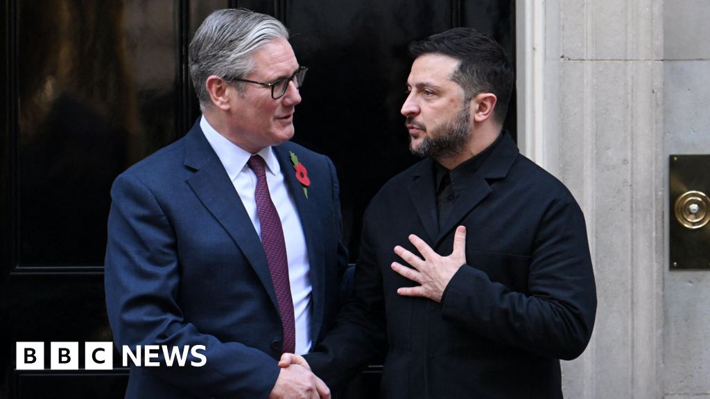 Зеленски трябва да бъде на Даунинг Стрийт за разговори на високо ниво за Украйна