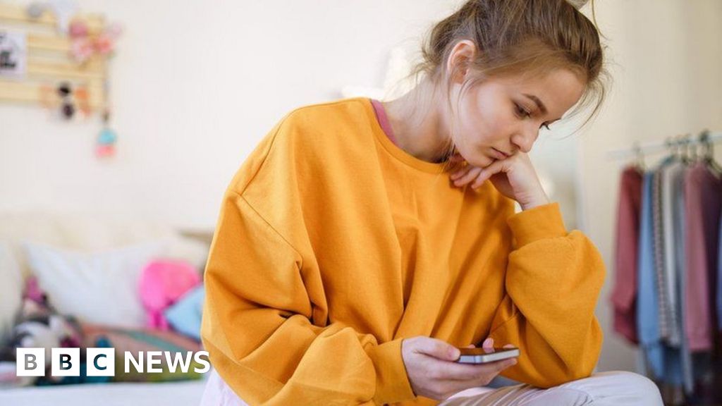 Children in care homes 'seen as criminals not victims'